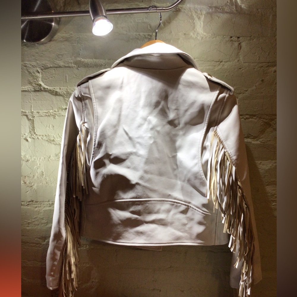 NEW ! DELUC vegan Women’s White Fringe Jacket Western-Inspired Coat READ***